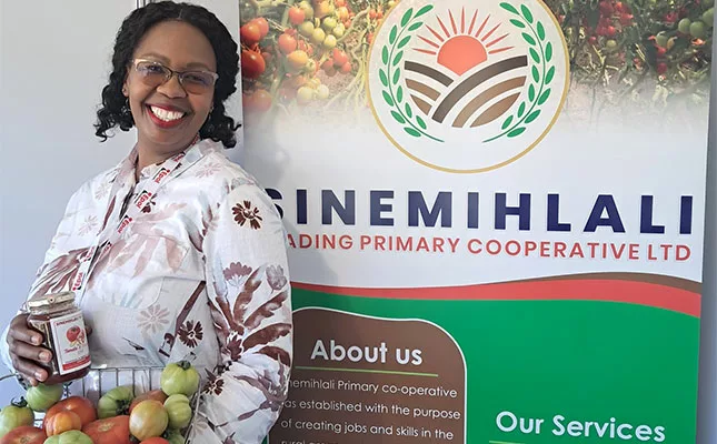 When Pumeza Maseti speaks about her journey into agriculture, her passion and creativity shine through. She now manages 1,6ha in Stutterheim, Eastern Cape, through Sinemihlali, a co-operative established to create jobs and build skills.